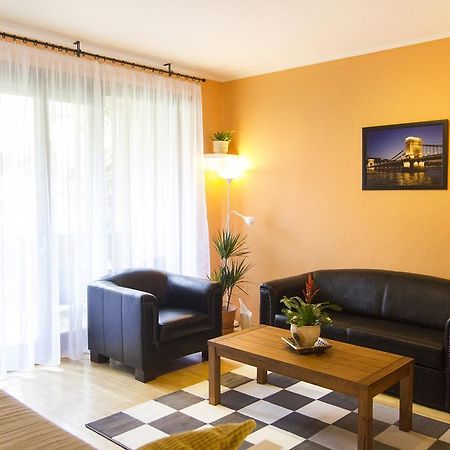 Kazinczy Dream Apartment Budapeste Exterior foto